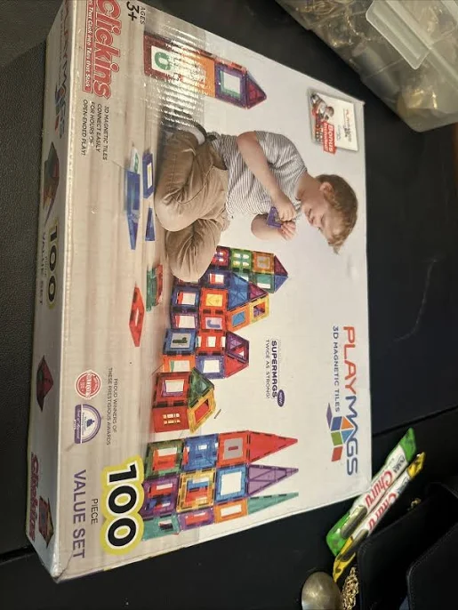 Playmags