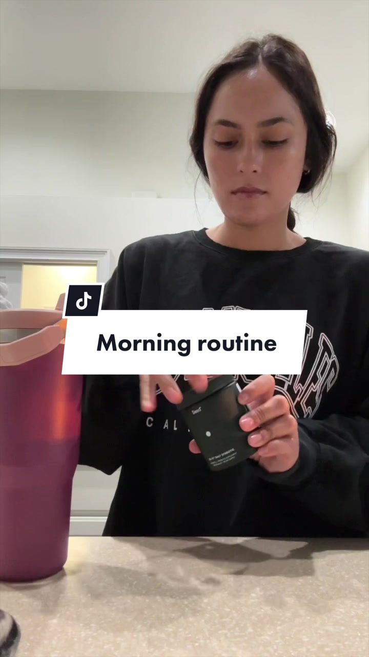 @darinandjosh — Healthy Weekday Morning Routine with Seed DS-01® Probiotic