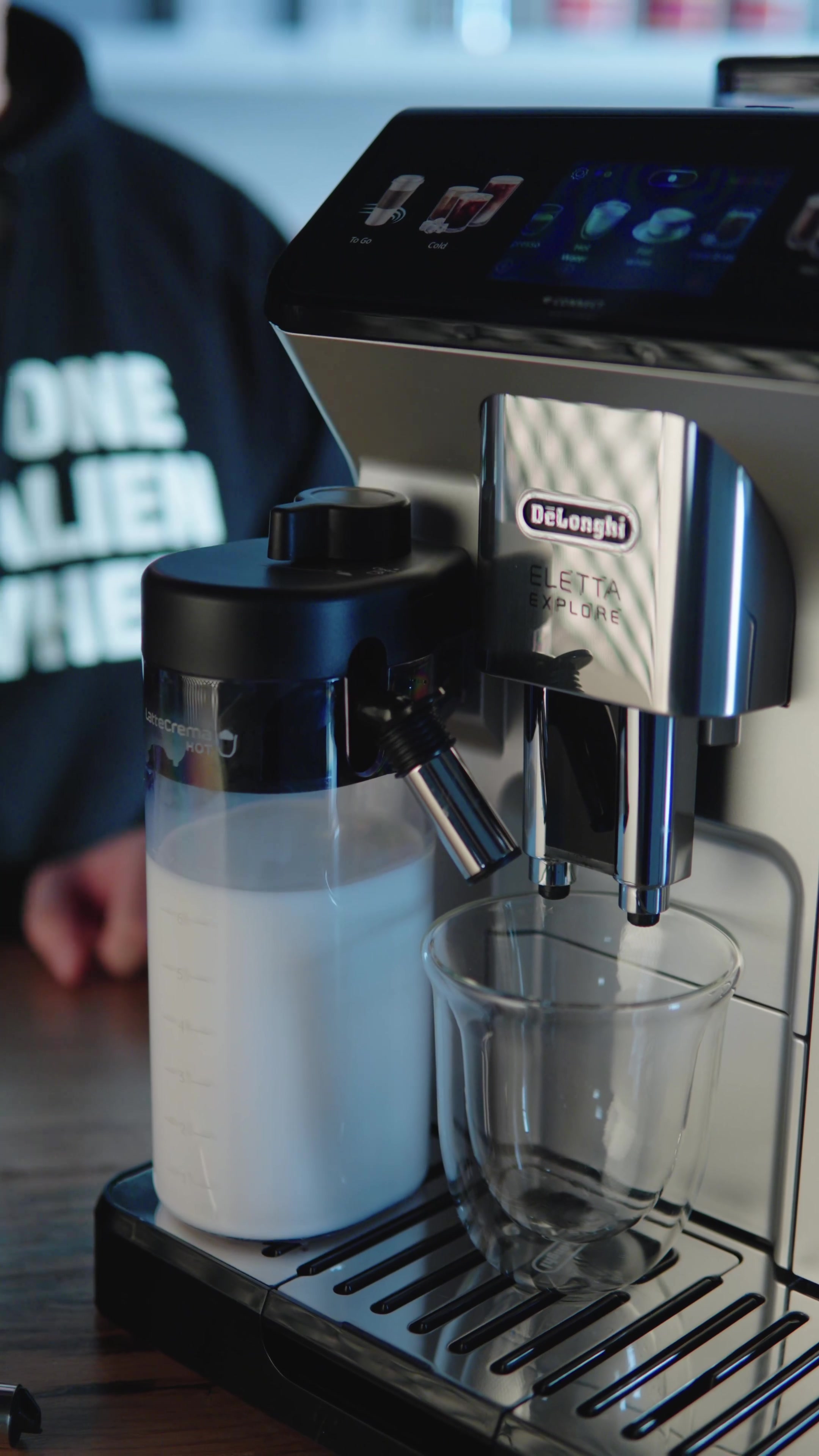 @thekitchenbarista — The Perfect Flat White Coffee with De'Longhi Eletta Explore ...