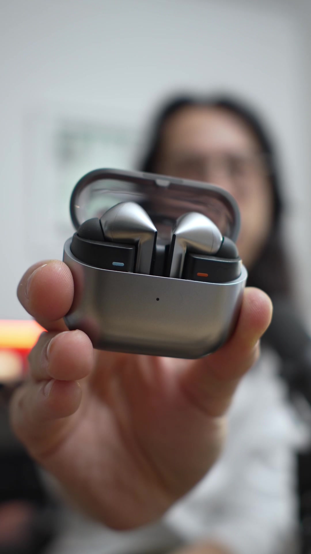 @gee_derrick — Discover the Ultimate Samsung Galaxy Buds3 Pro Feature!