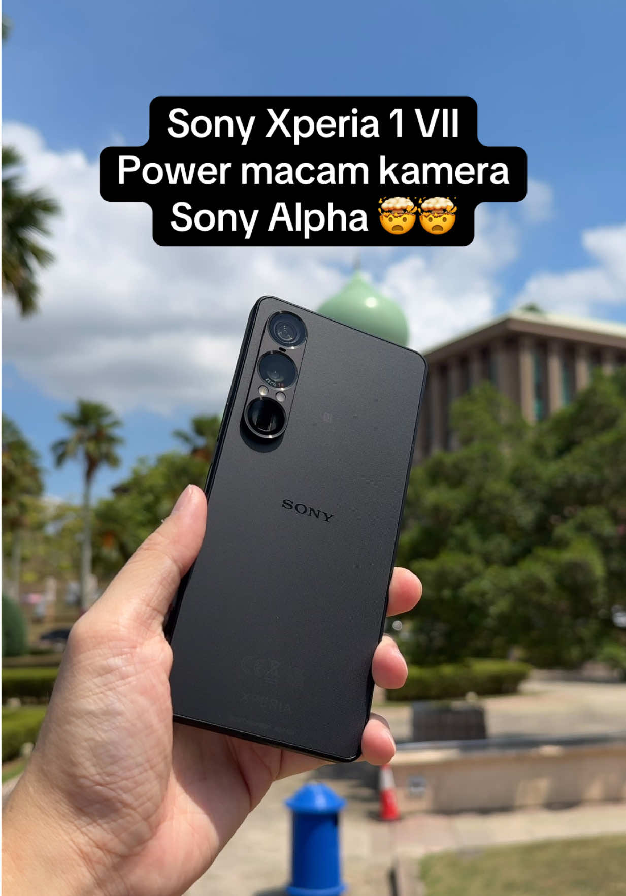 @limreviews — Sony Xperia 1 VII: Kamera Terbaik untuk Gambar Menakjubkan