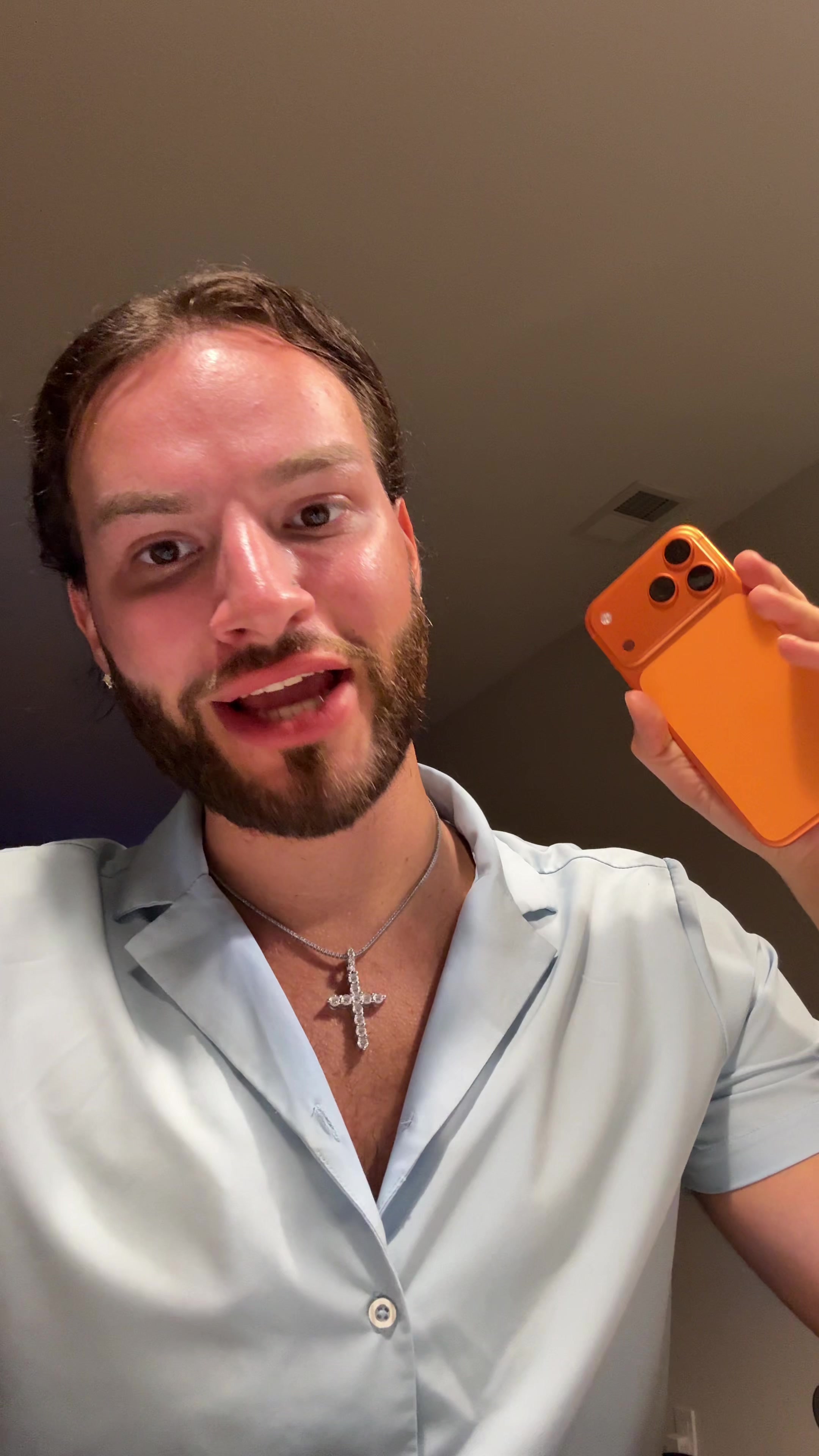 @bryanthediamond — iPhone 17 Pro Max Review: Features and Performance