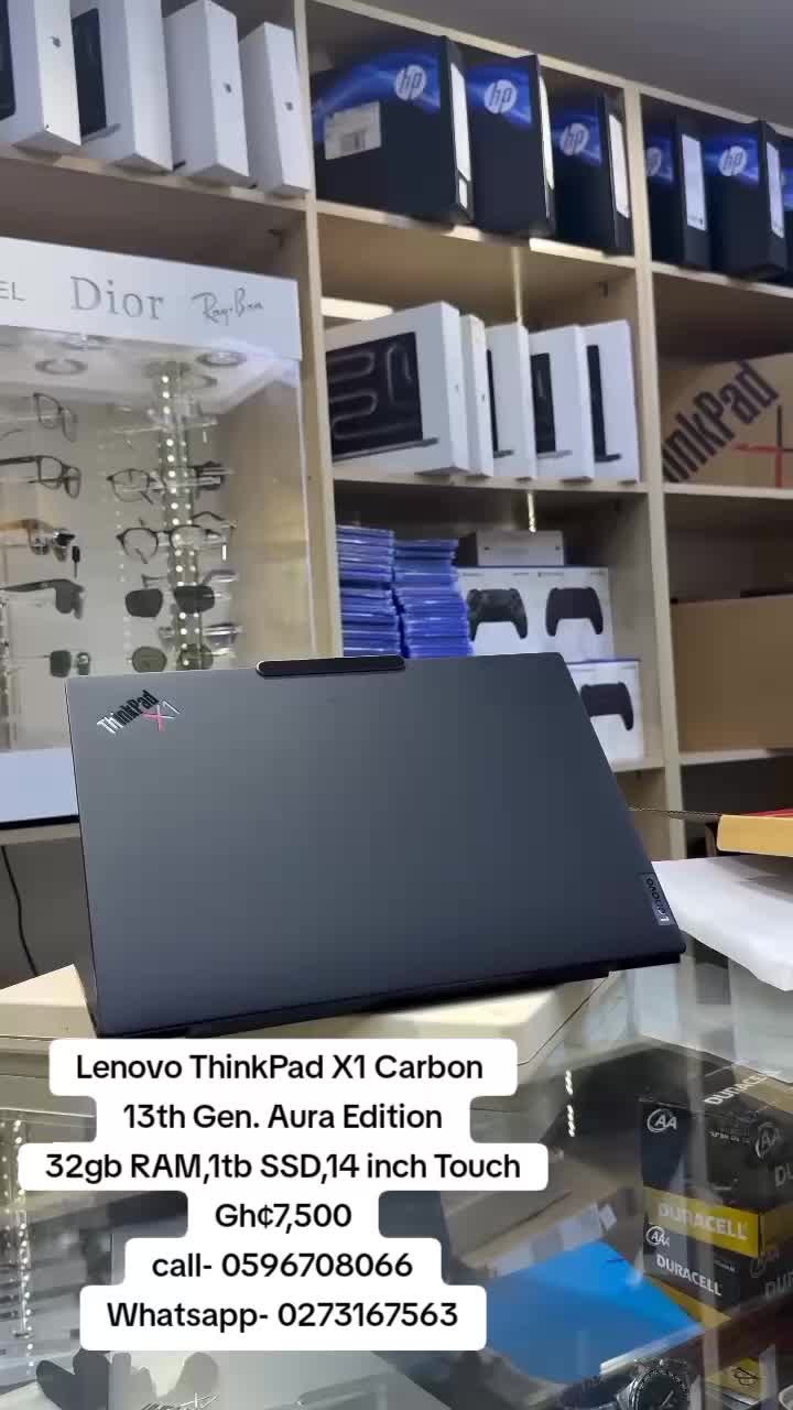 @compu..trades — Lenovo ThinkPad X1 Carbon Gen 13 Aura Edition Review