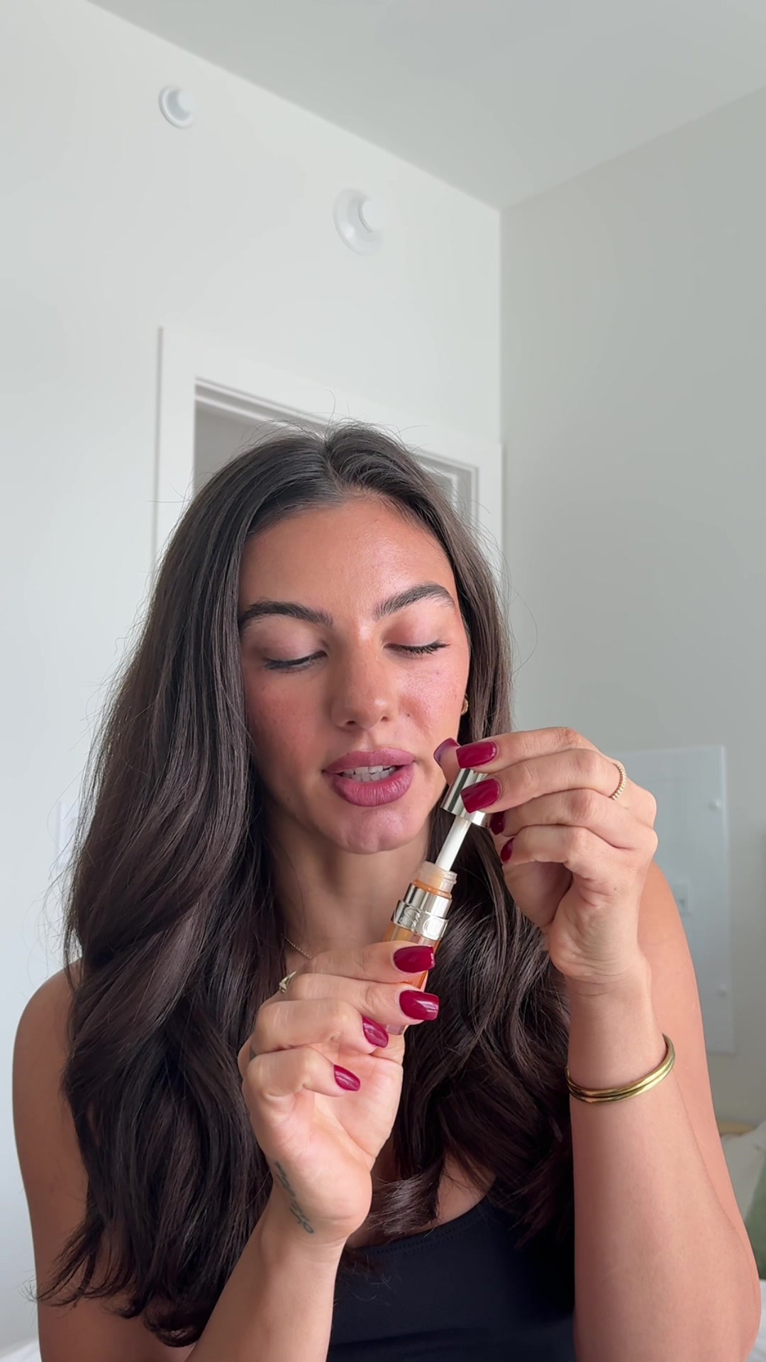 @ttaylorolsen — The Secret to Perfect Lips: Clarin's Lip Comfort Oil Review