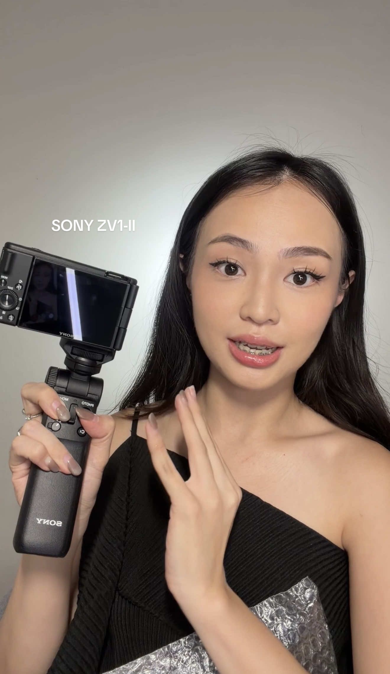 @oceljoycelyn — Create Stunning Content with the Sony ZV-11 Camera