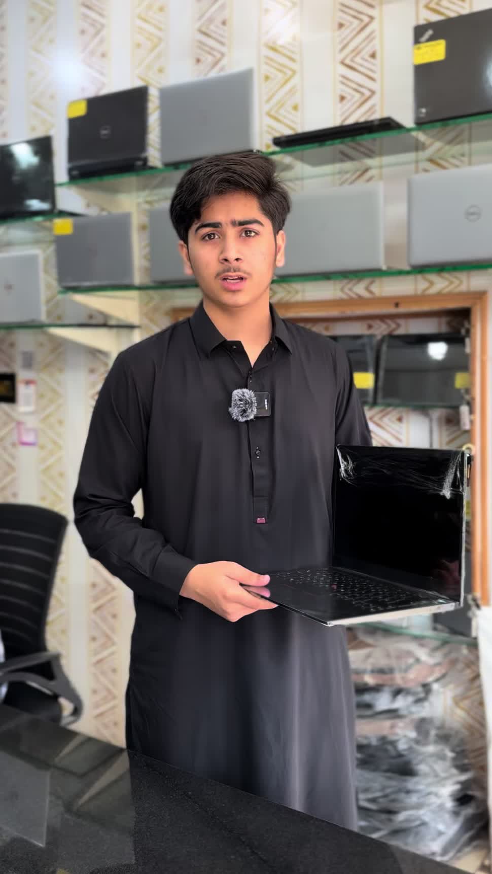 @computerchannelsahiwal — Lenovo ThinkPad X1 Carbon Gen 8 Review