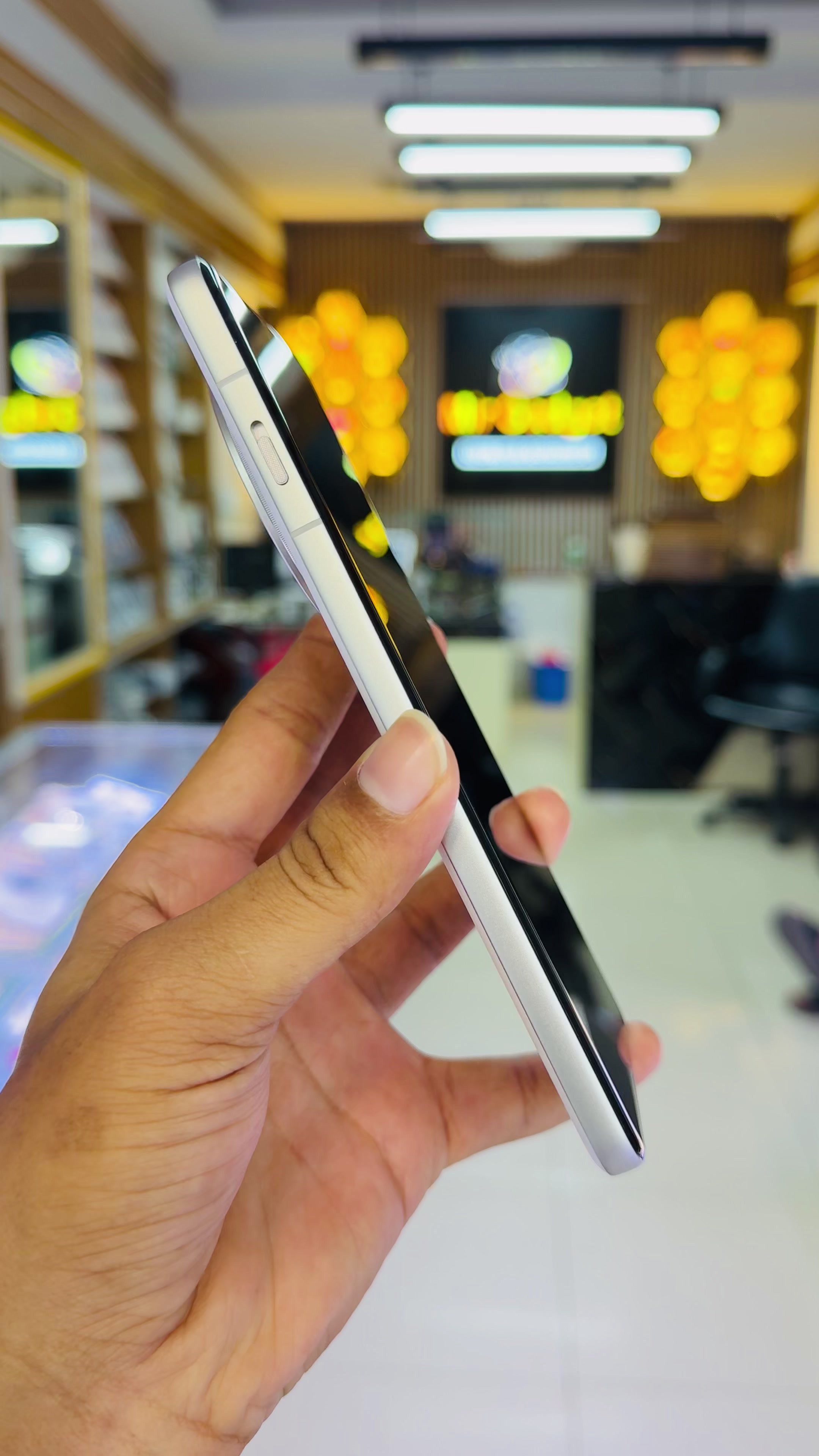 @mirgadget — Oppo Find X8 Pro Review