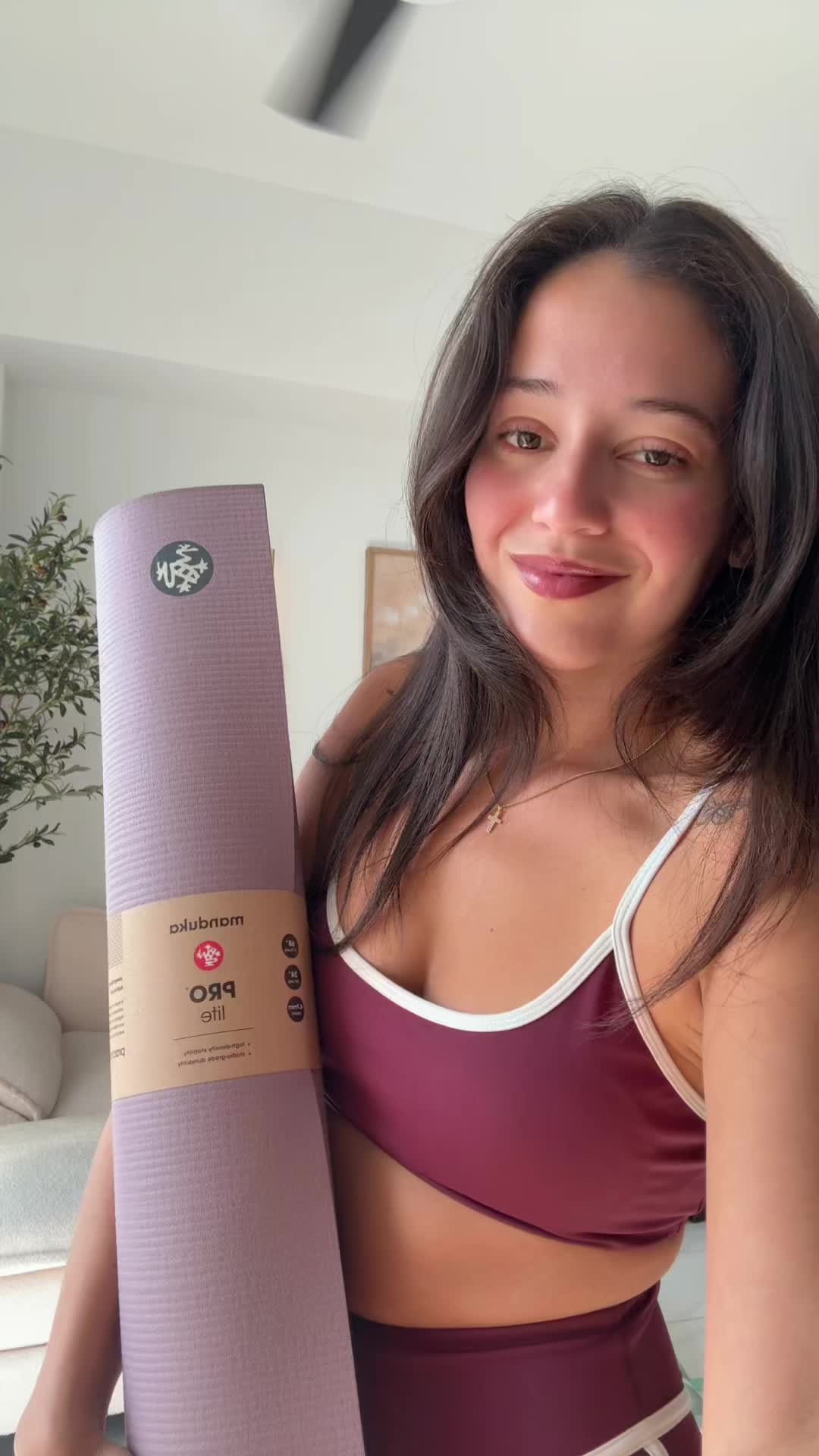 @gabrielamedinab — Manduka Pro Light Yoga Mat Review: My New Pilates Essential