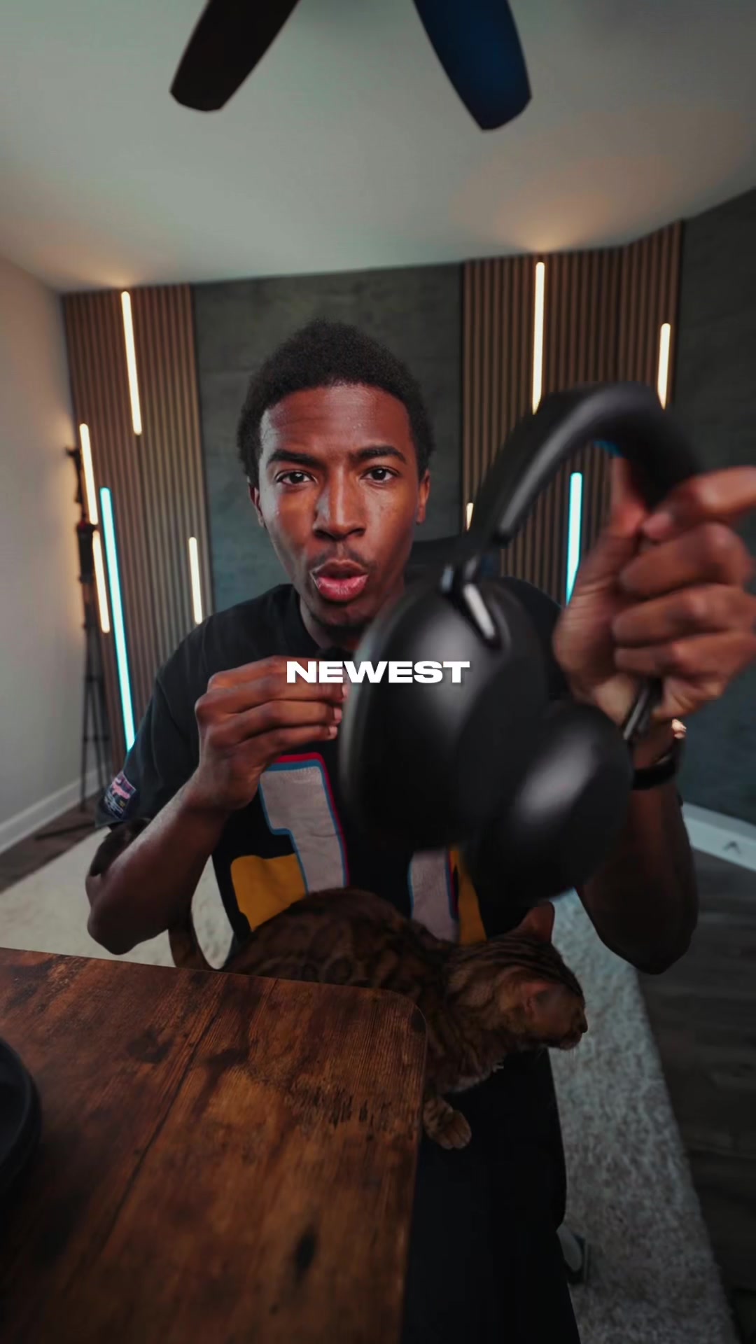 @tussalty — Sony 1000X Headphones Review: WH-1000XM6 Features & ...