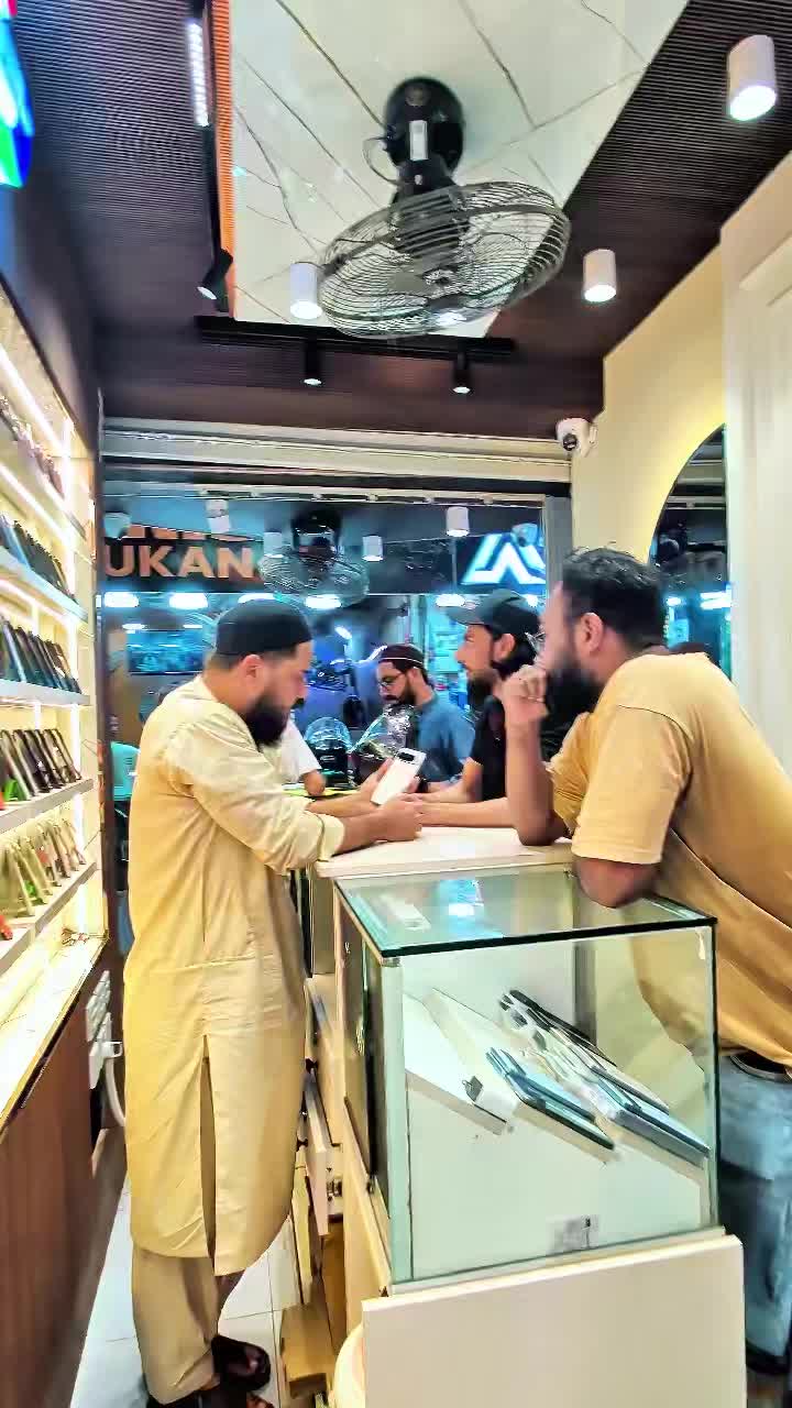 @ubaid.com115 — Satisfied Customer Review — Pixel 9 Google Phone