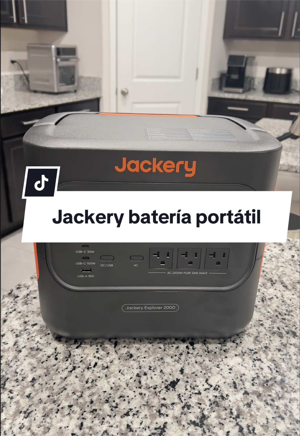 @aidy_hdez — Jackery Explorer 2000 v2: 2200W Potencia, 2042Wh Capacidad