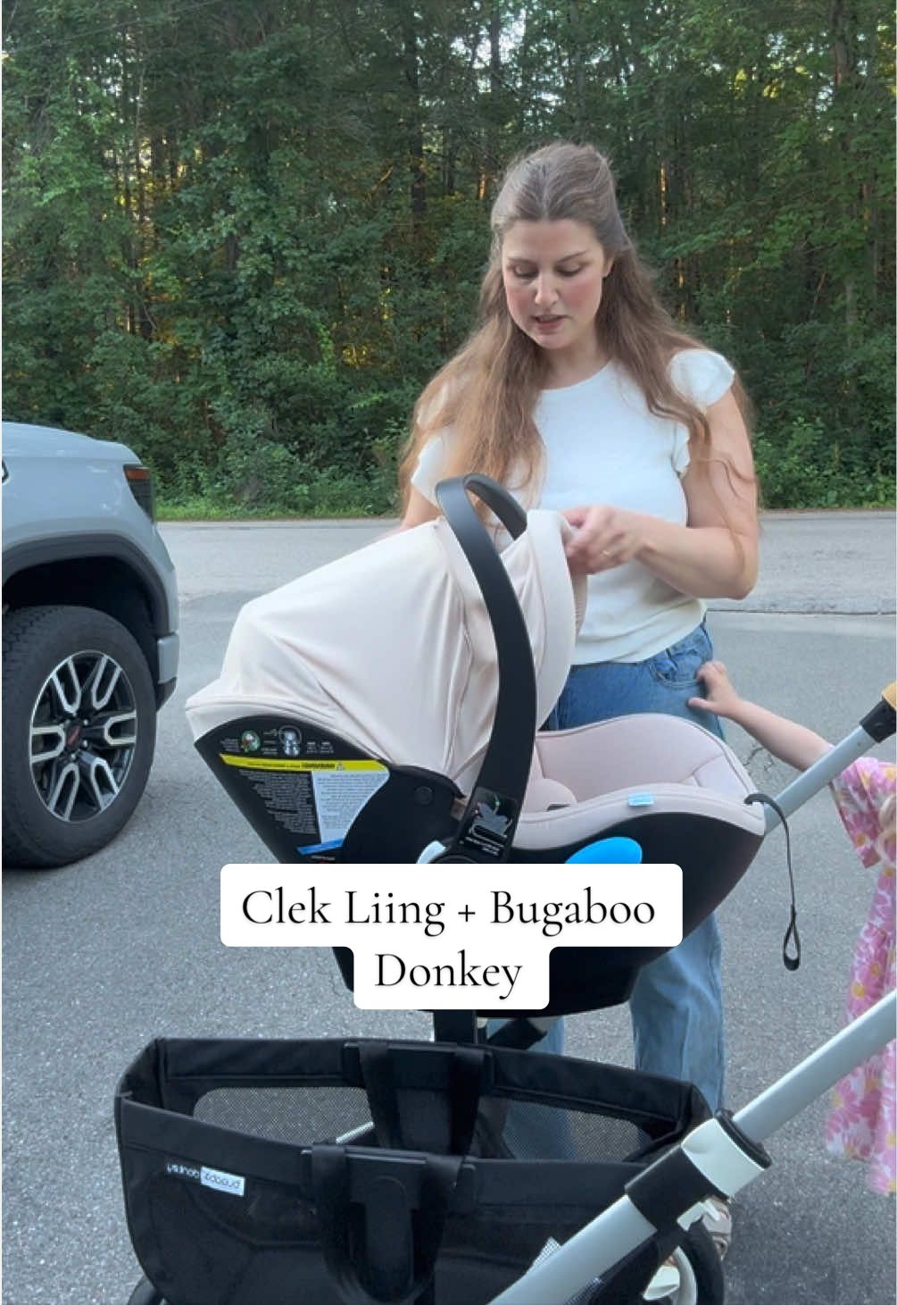 @gabriellemconnelly — Clek Liing + Bugaboo Donkey travel system setup
